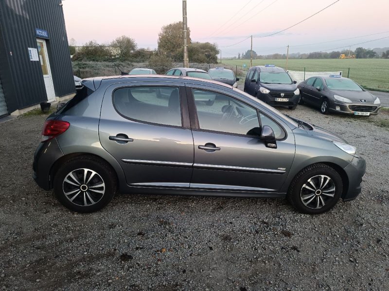 PEUGEOT 207 1.6 HDI 90H FAP  BLUE LION  2009