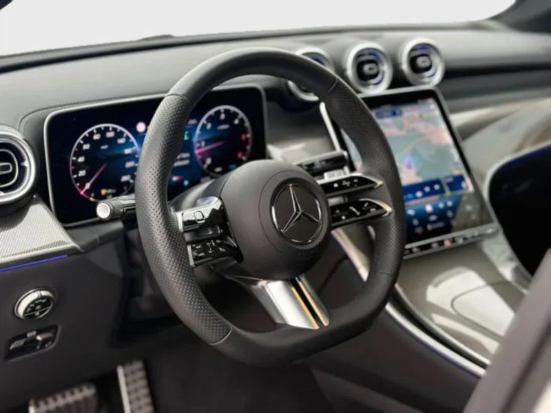 Mercedes-Benz Coupé GLC 220 d 4Matic /Burmester/panoramique / 1250€ PAR MOIS