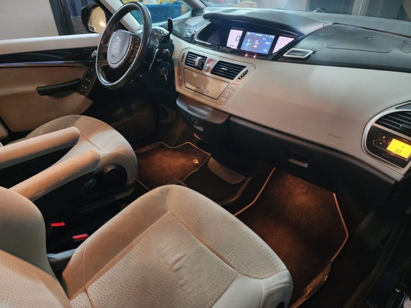 CITROEN C4 GRAND PICASSO 1.6 HDI 110 BVA6 110cv 7 PLACES 1er MAIN 121 000km