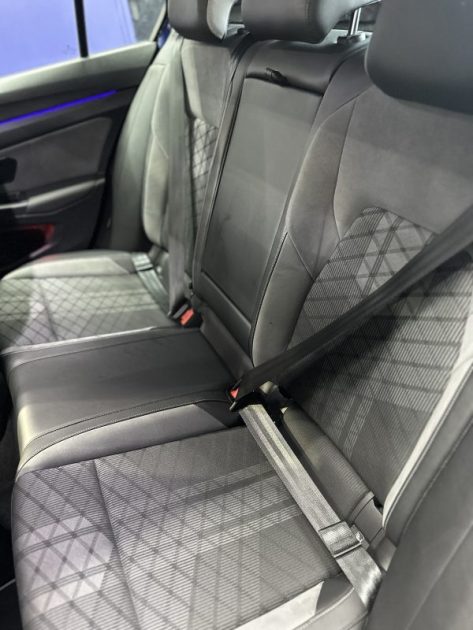 Volkswagen Golf VIII (8) R-Line 1st 2.0 TDI SCR 150ch DSG7 - Toit ouvrant/LED Ambiance/IQ Light