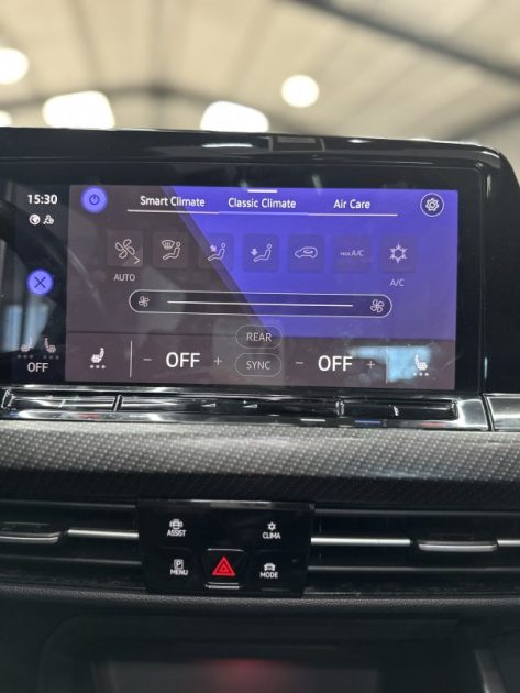 Volkswagen Golf VIII (8) R-Line 1st 2.0 TDI SCR 150ch DSG7 - Toit ouvrant/LED Ambiance/IQ Light