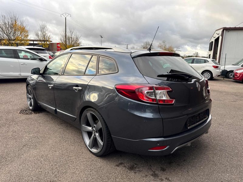 RENAULT MEGANE ESTATE GT 2.0 Tce 220