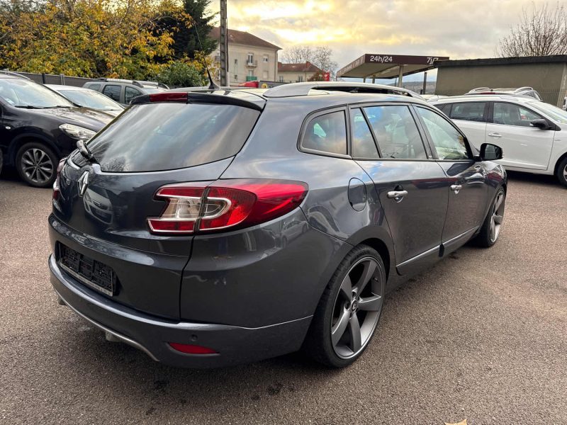 RENAULT MEGANE ESTATE GT 2.0 Tce 220
