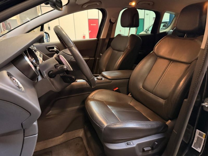 PEUGEOT 3008 2.0 HDi 163+37 Hybrid4 200cv 