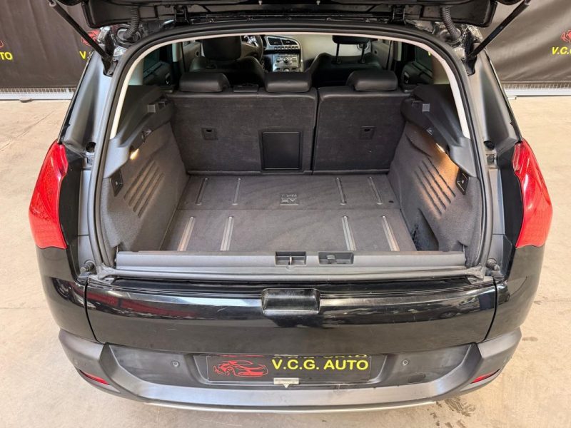 PEUGEOT 3008 2.0 HDi 163+37 Hybrid4 200cv 