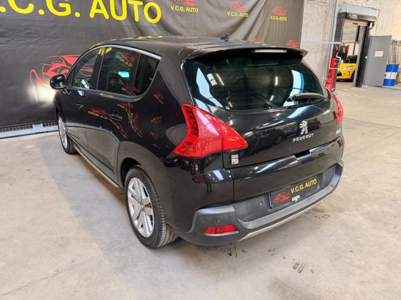 PEUGEOT 3008 2.0 HDi 163+37 Hybrid4 200cv 