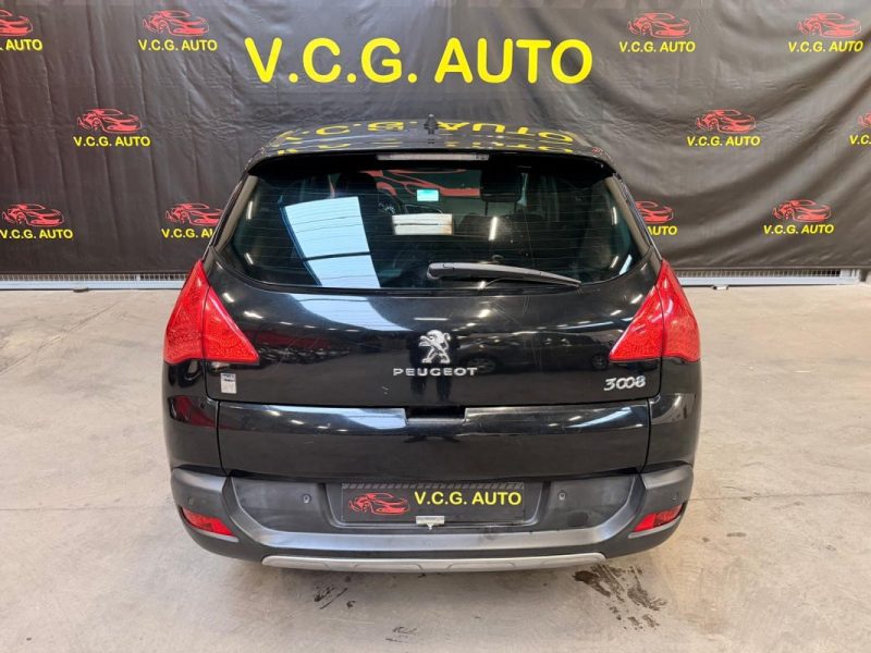 PEUGEOT 3008 2.0 HDi 163+37 Hybrid4 200cv 