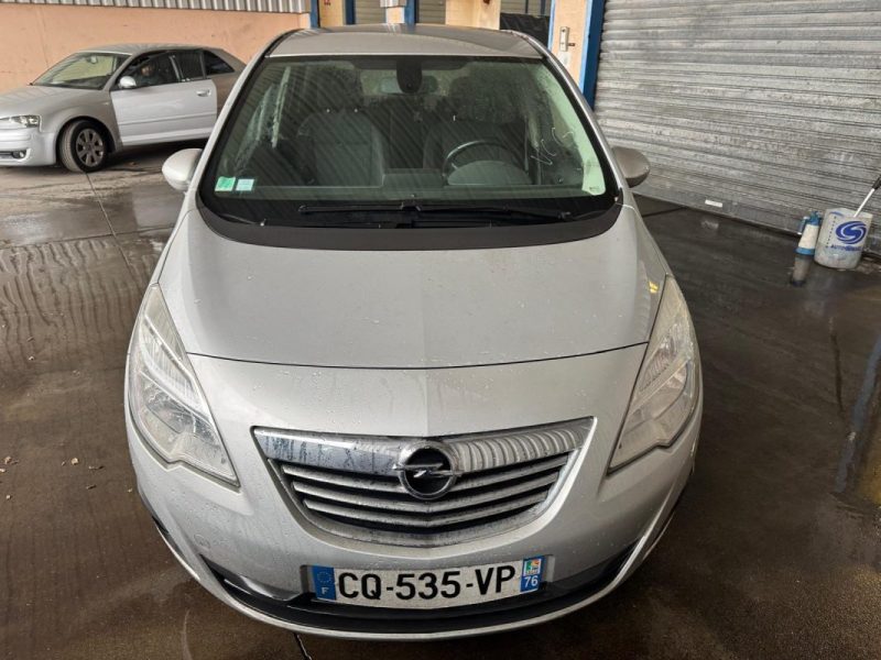 OPEL MERIVA B 1.7 CDTI 110 Cosmo pour pieces 