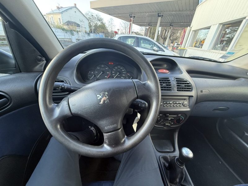PEUGEOT 206 XR PRESENCE 1.9D 