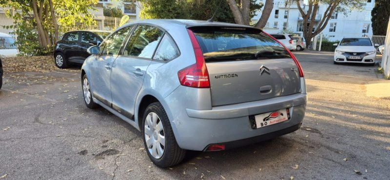 Citroen C4 1.6 Hdi 110ch, gris, *Idéale jeune conducteur*, *Clim auto*
