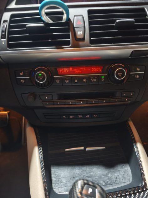 BMW X6 XDRIVE 40DA 306 CV EXCLUSIVE - TOIT PANORAMIQUE OUVRANT - SIEGES CHAUFFANT  XDRIVE40DA 306CH EXCLUSIVE INDIVIDUAL 2012