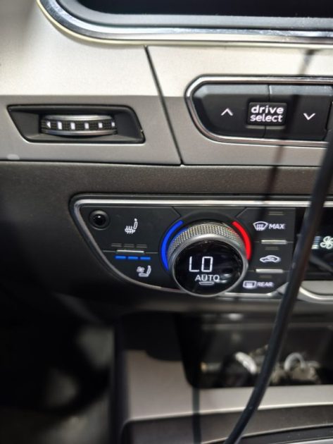  AUDI Q7 3.0 V6 TDI 272 CV QUATTRO FINITION S-LINE  3.0 V6 TDI 272CH CLEAN DIESEL QUATTRO TIPTRONIC 5 PLACES 2016