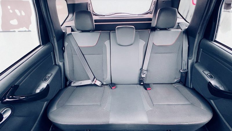 DACIA DUSTER 1.5 DCI 110CH PRESTIGE 4X2 GARANTIE 6MOIS