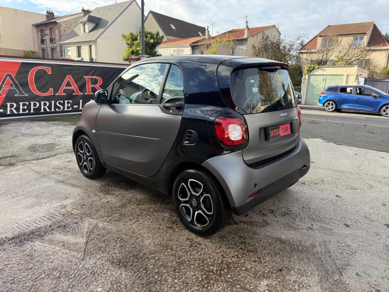 SMART FORTWO FORTWO COUPE 1.0 CH 71CH BVA 6 PRIME 2015