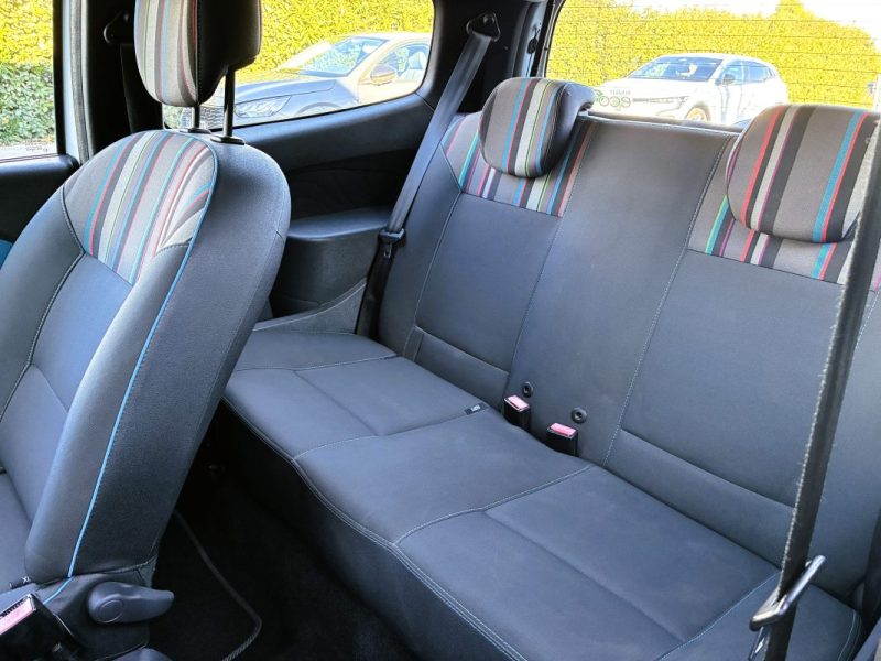 RENAULT TWINGO II (CN0_) 1.2 16V (75CV) 2012