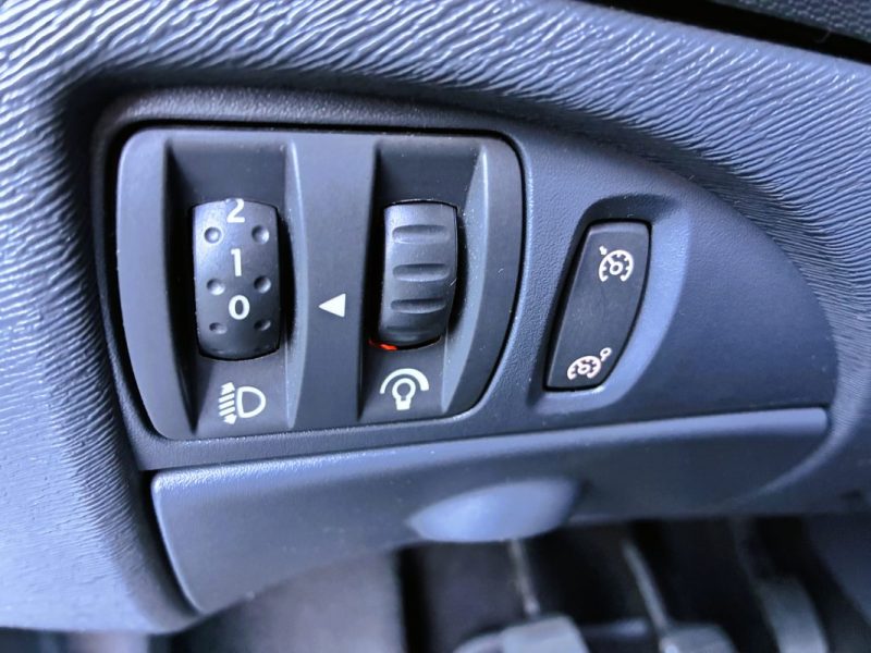 RENAULT TWINGO II (CN0_) 1.2 16V (75CV) 2012