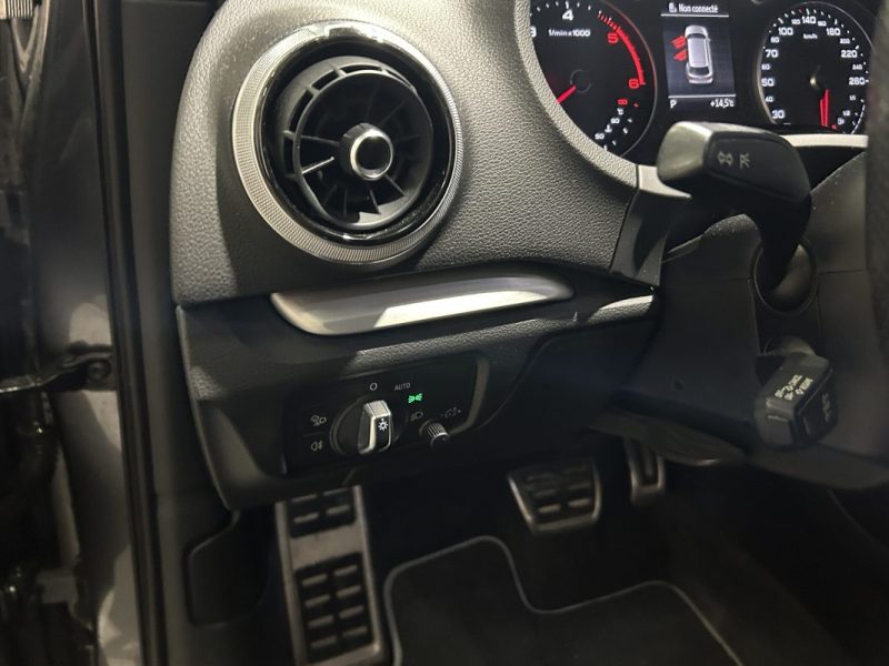 AUDI A3 2.0 TDI 150 S LINE S TRONIC CARPLAY SUIVI COMPLET