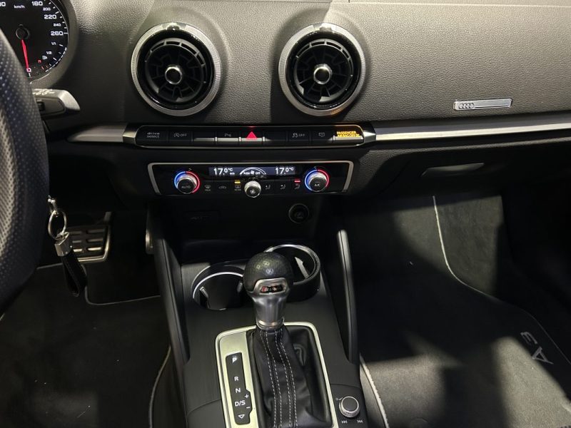 AUDI A3 2.0 TDI 150 S LINE S TRONIC CARPLAY SUIVI COMPLET