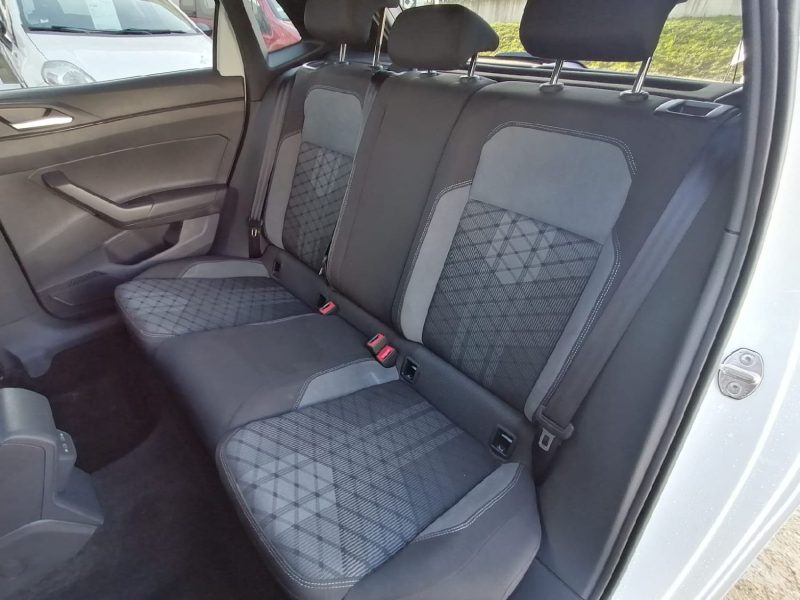 VOLKSWAGEN POLO - 1.0 TSI 95ch R-line