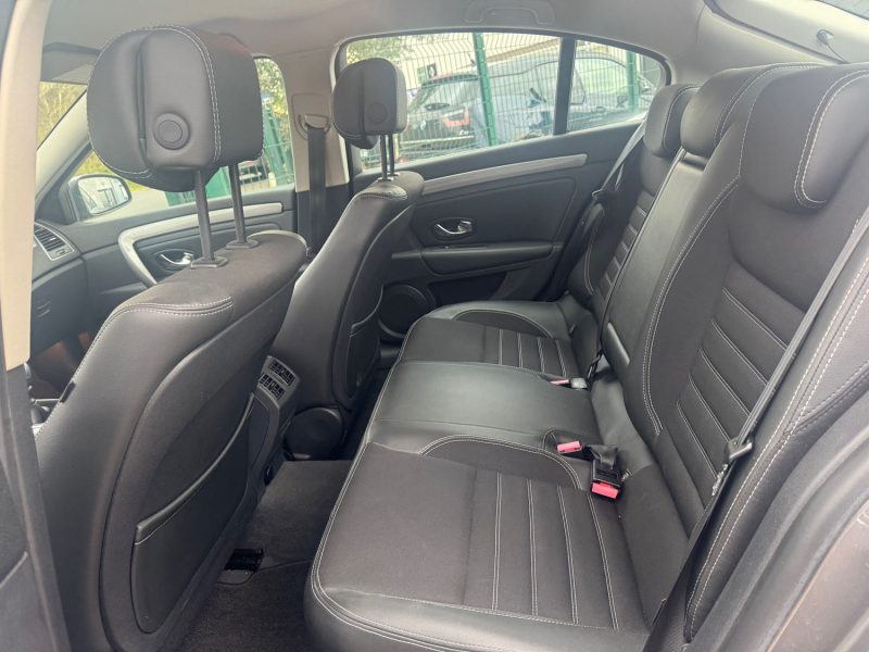 RENAULT LAGUNAIII 2.0 DCI 130CH BLACK EDITION 2013