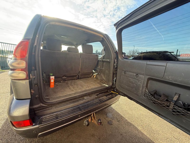 TOYOTA LAND CRUISER 4 J120 3.0 D4D - 163CV 16V TURBO 4X4 BVA  2004