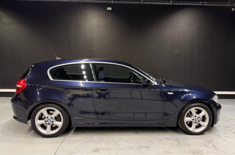 B.M.W. SERIE 1 130 I 2996CM3 265CV  2009