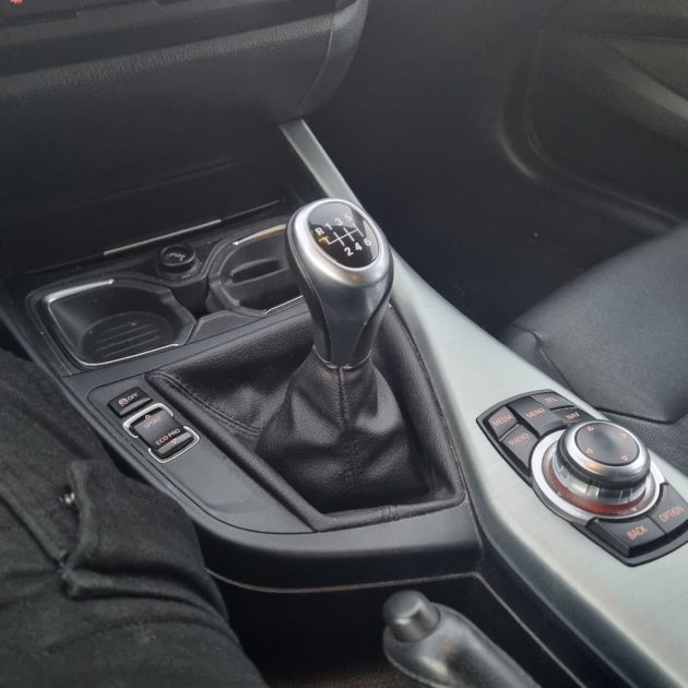 B.M.W. SERIE 1 114D 95CH LOUNGE 5P 2013