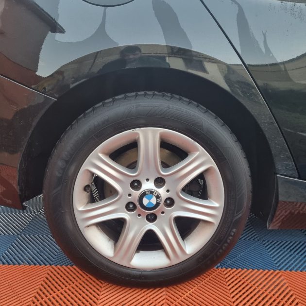 B.M.W. SERIE 1 114D 95CH LOUNGE 5P 2013