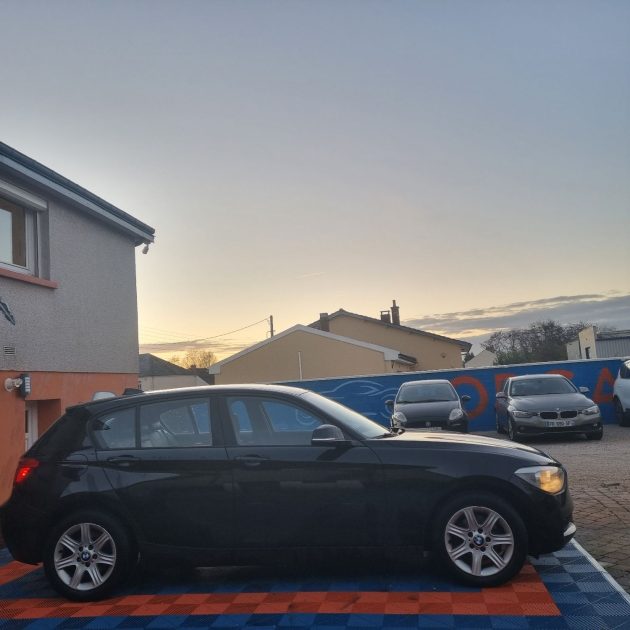 B.M.W. SERIE 1 114D 95CH LOUNGE 5P 2013