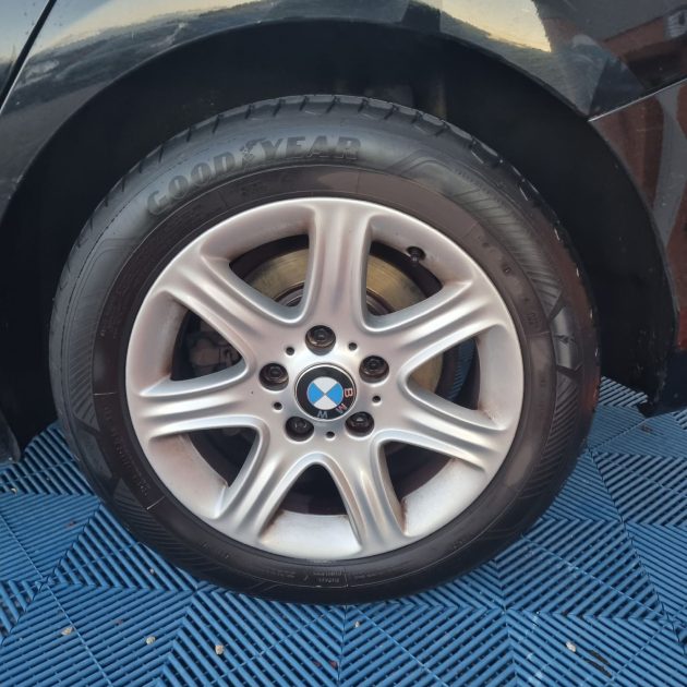 B.M.W. SERIE 1 114D 95CH LOUNGE 5P 2013