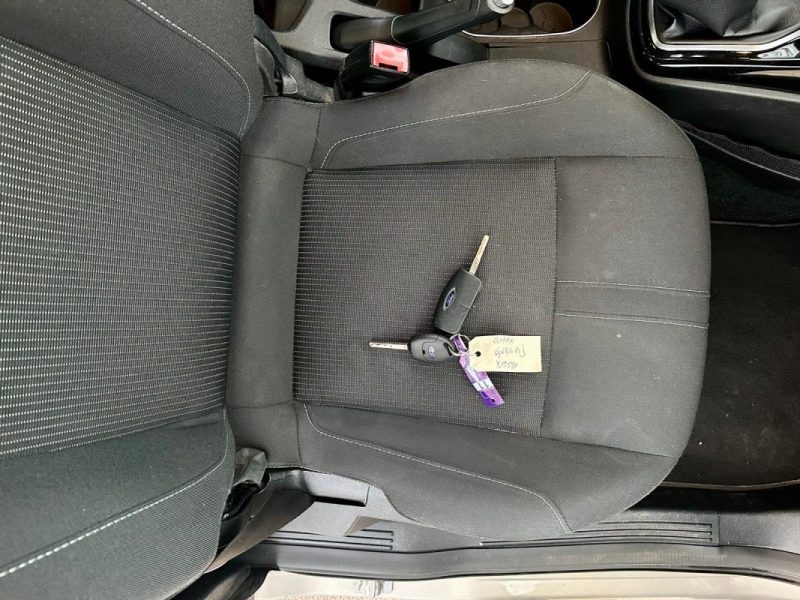 FORD B-MAX 1.6 TDCI 95 TITANIUM *1ÈRE MAIN* 