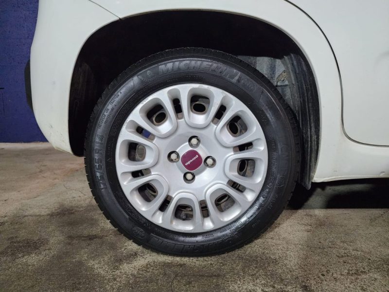 FIAT PANDA 1.2 69CH POP 92.500Km DISTRIBUTION NEUVE