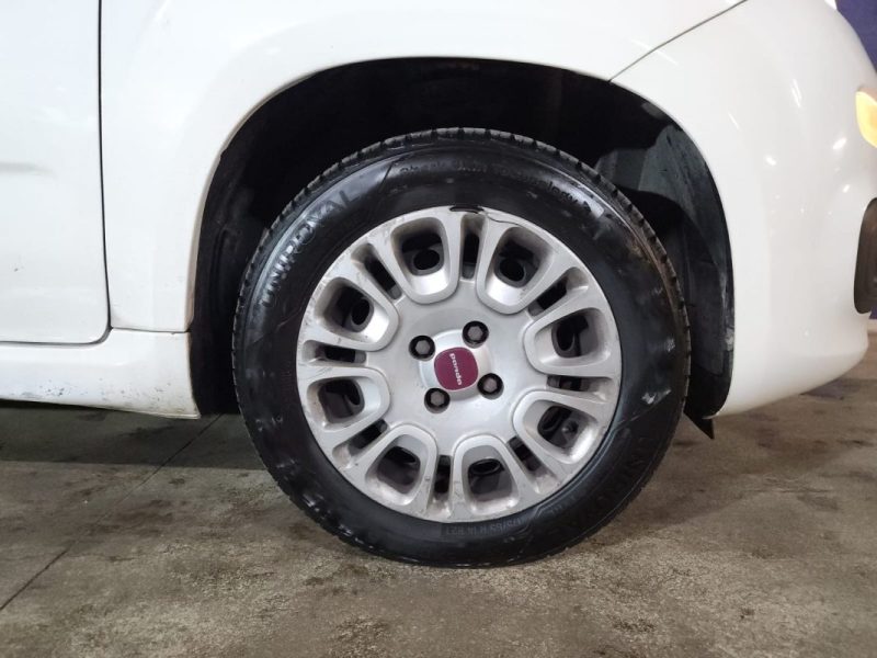 FIAT PANDA 1.2 69CH POP 92.500Km DISTRIBUTION NEUVE