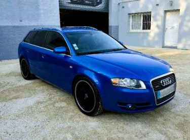 SUPERBE AUDI A4 AVANT S LINE 3.0 V6 TDI QUATTRO TIPTRONIC  233 cv Boîte auto 