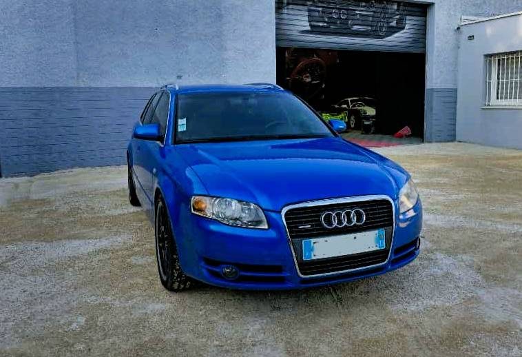 SUPERBE AUDI A4 AVANT S LINE 3.0 V6 TDI QUATTRO TIPTRONIC  233 cv Boîte auto 