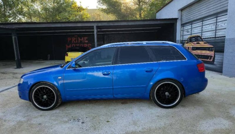SUPERBE AUDI A4 AVANT S LINE 3.0 V6 TDI QUATTRO TIPTRONIC  233 cv Boîte auto 