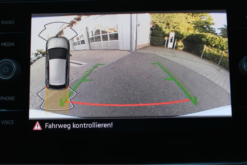 Volkswagen Polo R-Line DSG/LED-Matrix 110CH / 350€ PAR MOIS