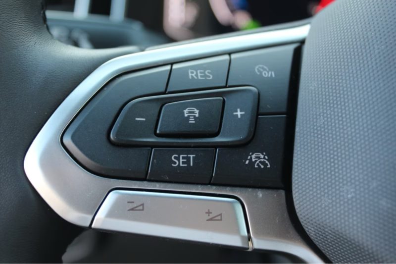 Volkswagen Polo R-Line DSG/LED-Matrix 110CH / 350€ PAR MOIS