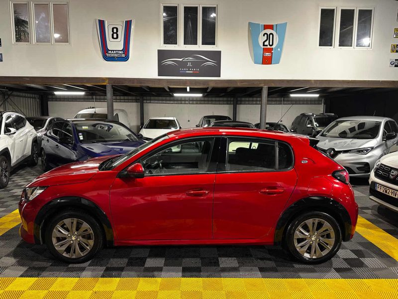 MAGNIFIQUE E-208 ALLURE 136CH (SUIVI D'ENTRETIEN, APPLE CARPLAY, RADAR DE RECUL)