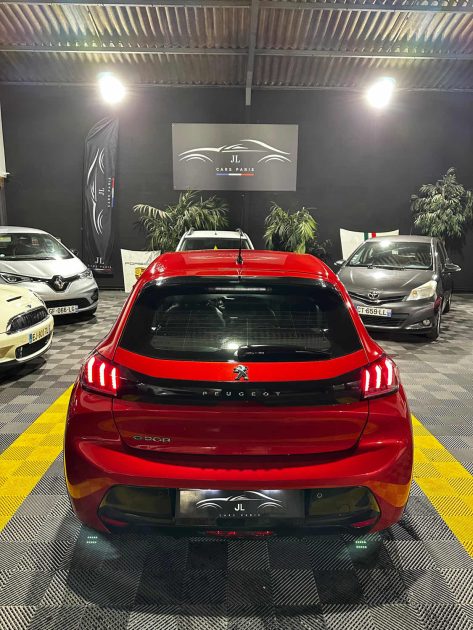 MAGNIFIQUE E-208 ALLURE 136CH (SUIVI D'ENTRETIEN, APPLE CARPLAY, RADAR DE RECUL)