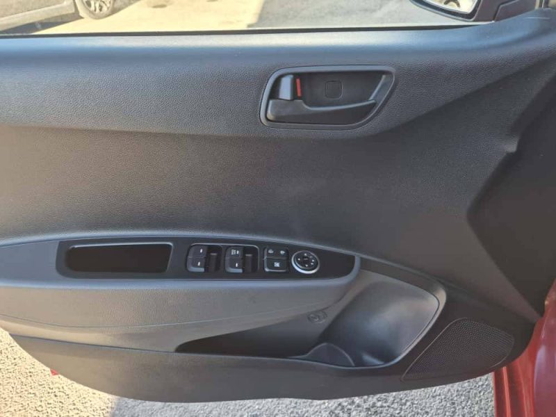 HYUNDAI I10 1.0 66CH INITIA 2018