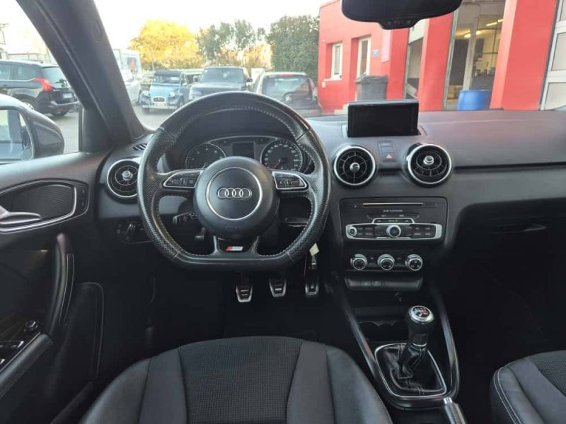 AUDI A1 1.0 TFSI 95CH S-LINE 2017
