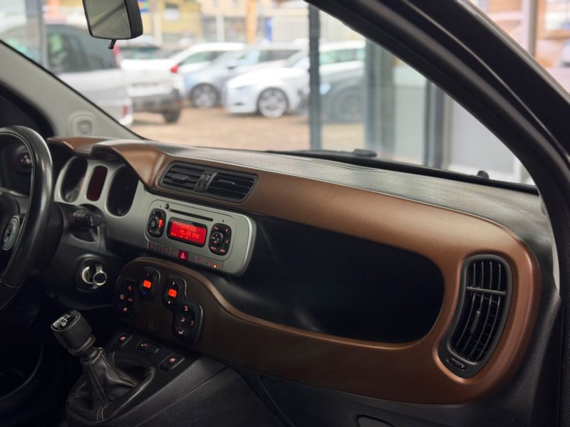 FIAT PANDA III 4X4 0.9 8V TWINAIR 90CH S&S CROSS 1ERE MAIN GARANTIE 12 MOIS HISTORIQUE COMPLET 🇨🇵 
