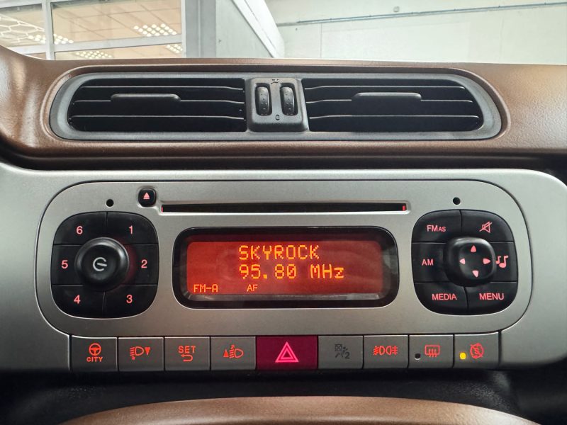 FIAT PANDA III 4X4 0.9 8V TWINAIR 90CH S&S CROSS 1ERE MAIN GARANTIE 12 MOIS HISTORIQUE COMPLET 🇨🇵 