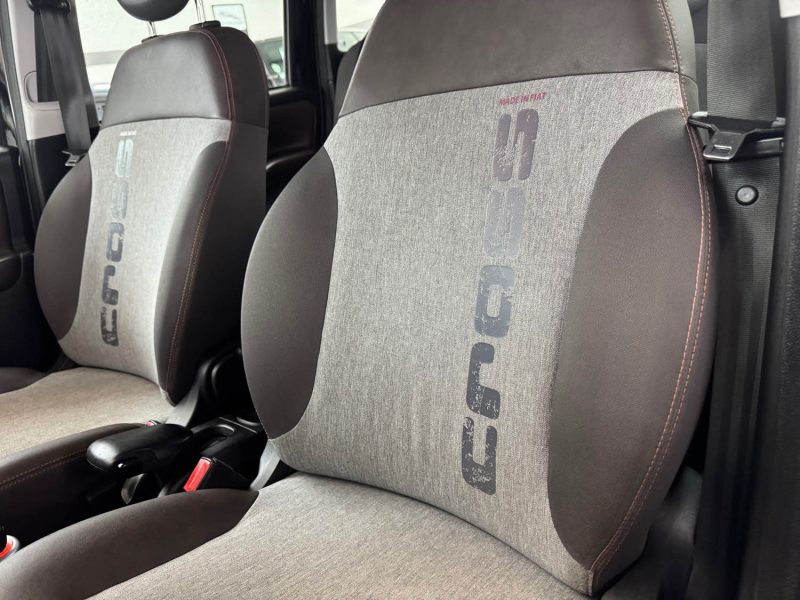 FIAT PANDA III 4X4 0.9 8V TWINAIR 90CH S&S CROSS 1ERE MAIN GARANTIE 12 MOIS HISTORIQUE COMPLET 🇨🇵 