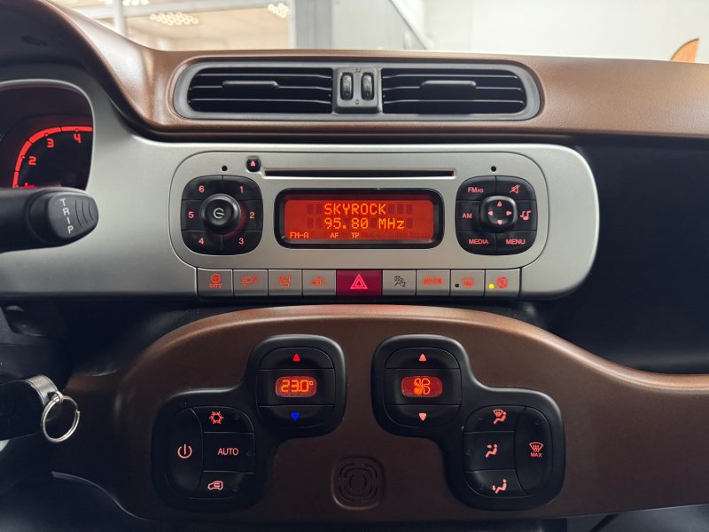 FIAT PANDA III 4X4 0.9 8V TWINAIR 90CH S&S CROSS 1ERE MAIN GARANTIE 12 MOIS HISTORIQUE COMPLET 🇨🇵 
