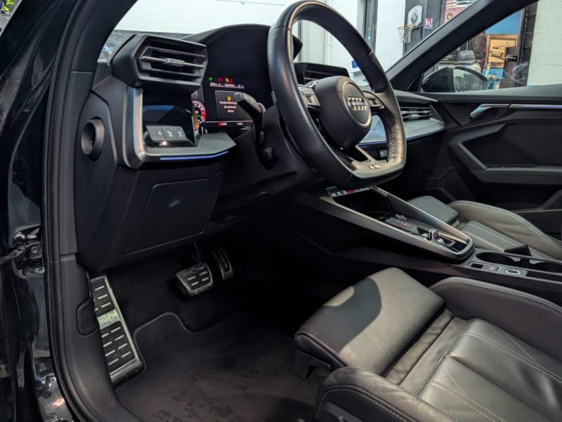 AUDI A3 35 TFSI 150ch Mild Hybrid S-line S tronic 7