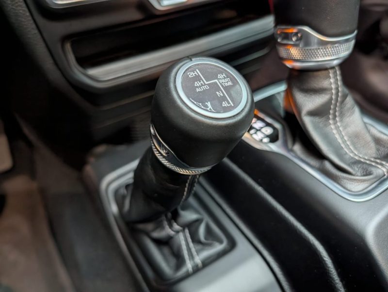 JEEP WRANGLER 2.0 T 380CH OVERLAND 