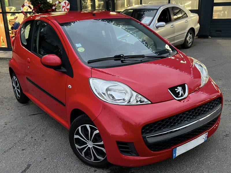 PEUGEOT 107 1.0 68 Cv MOTEUR A CHAINE / CLIMATISATION BLUETOOTH 46 500 Kms - GARANTIE 1 AN