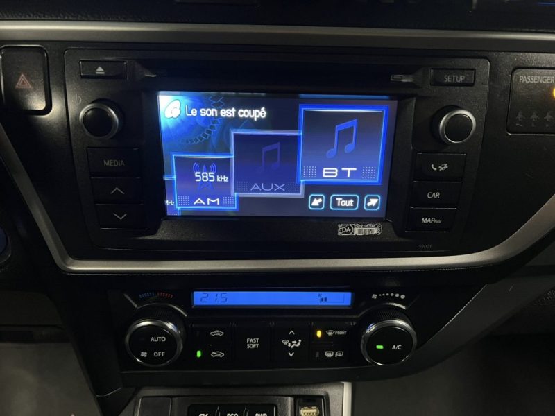 TOYOTA AURIS HYBRID HSD 1.8 VVT-i 136 Cv BOITE AUTO CAMERA RECUL CRIT AIR 1 - GARANTIE 1 AN